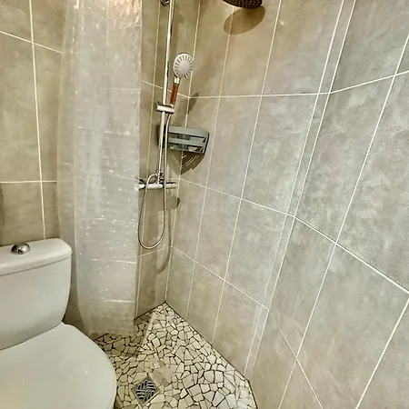 Apartamento Studio Cosy Au Coeur De Renove *